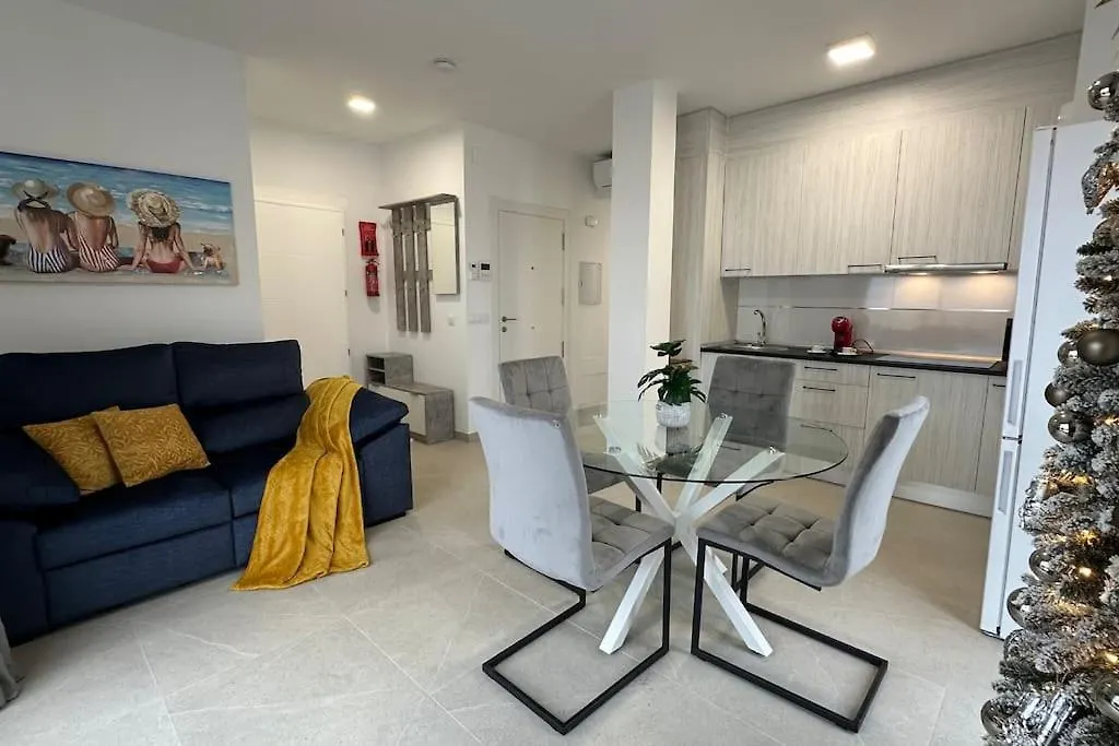 Penthouse El Carmelo 50 Meters From Beach, Huge Terrace Algarrobo Costa Apartment