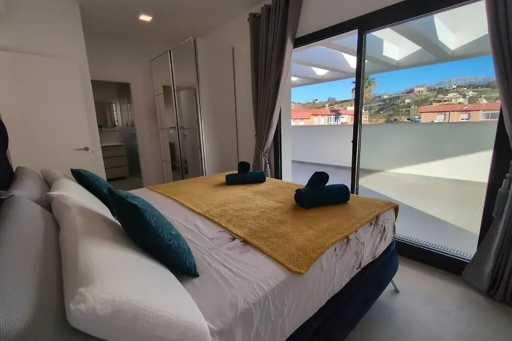 Penthouse El Carmelo 50 Meters From Beach, Huge Terrace Algarrobo Costa 0*,
